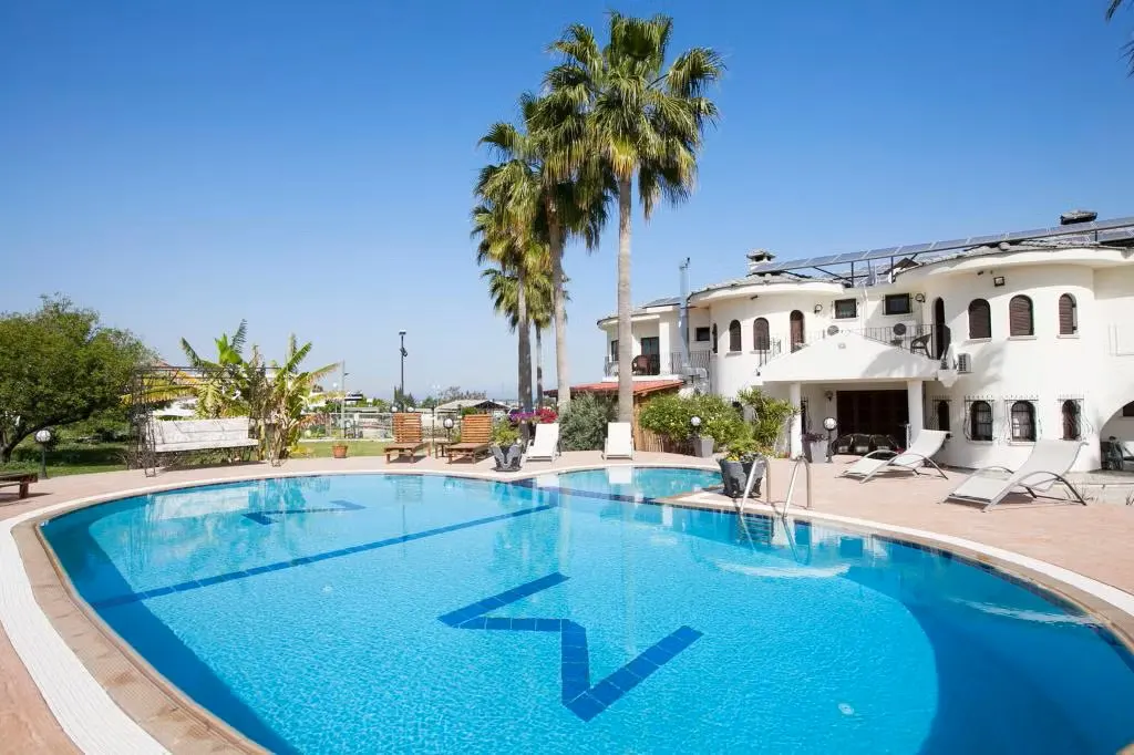 Meryem's Hotel transfer in Kyrenia North Cyprus